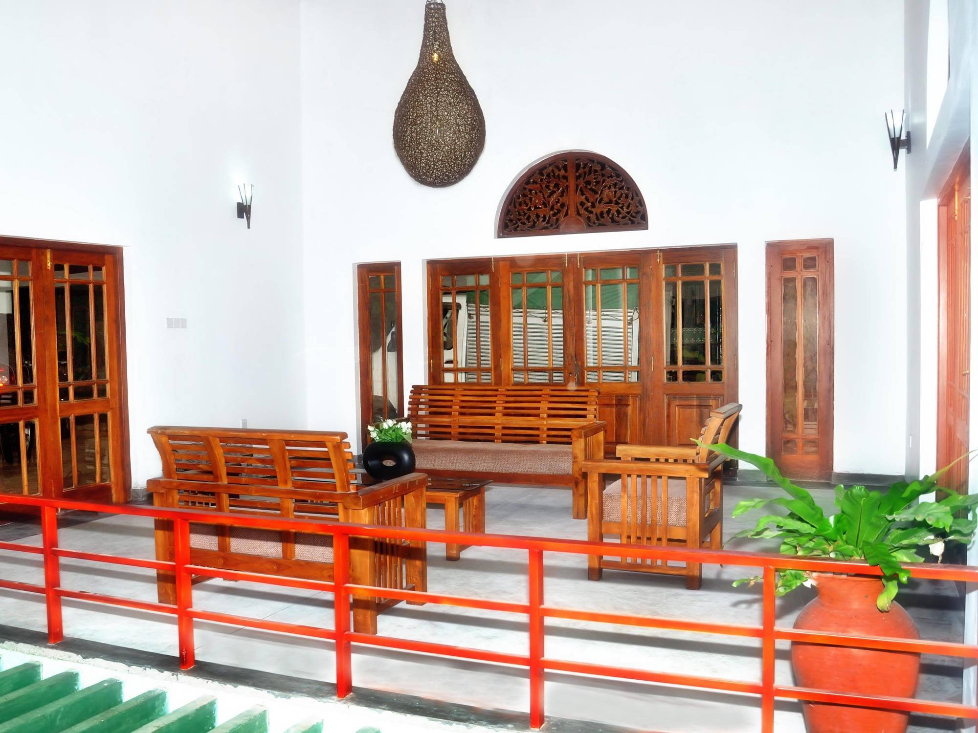 קנדי Aaranya Residence מראה חיצוני תמונה
