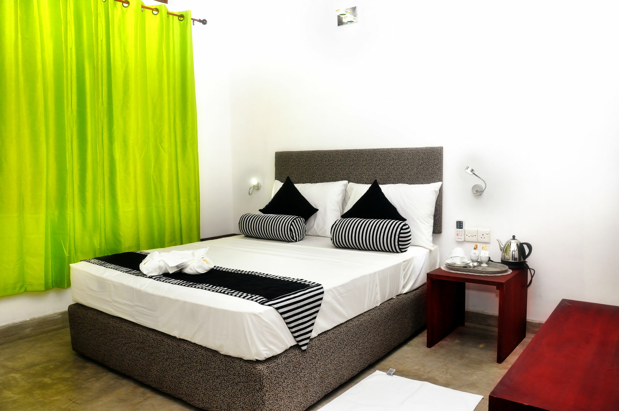 קנדי Aaranya Residence מראה חיצוני תמונה